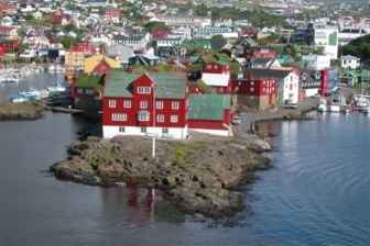 Tinganes in Faroese